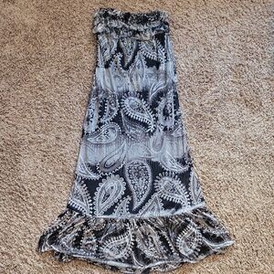 Eyelash Couture Black and Gray Paisley Strapless Maxi Dress
